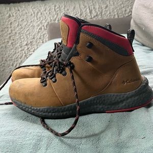 Womens Columbia Hiking Boots